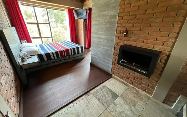 Casa Ndomi Valle de Bravo