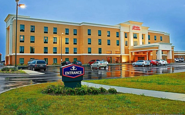 Hampton Inn & Suites Marshalltown