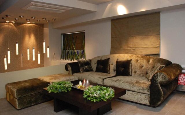 Aion Luxury Hotel