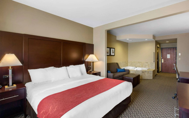 Comfort Suites Seaford