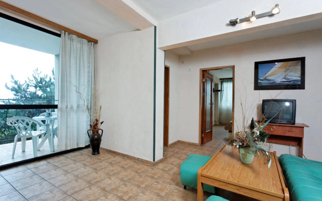Park Hotel Briz All Inclusive- Free Parking