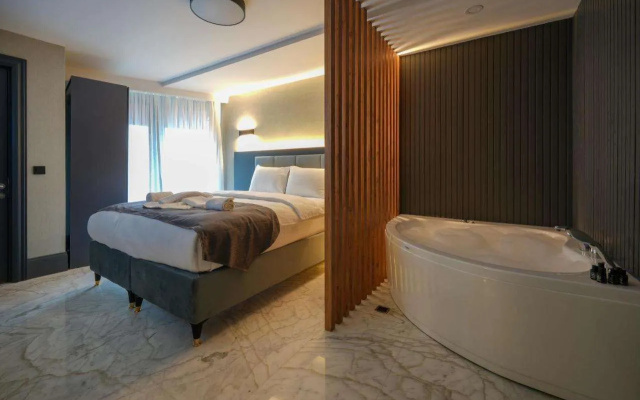 Hotel Kurucesme Business