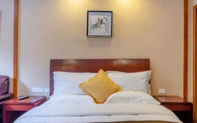 Baizhao Mountain Hotel