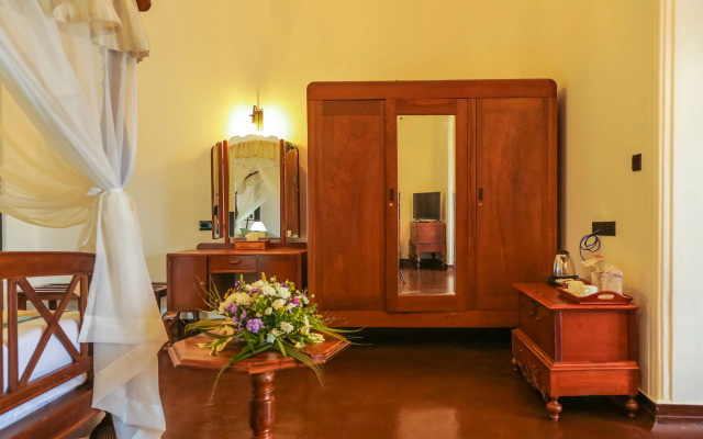 Castle Hill Bungalow