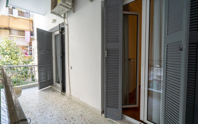 Zan Moreas Beautiful Apt in Koukaki