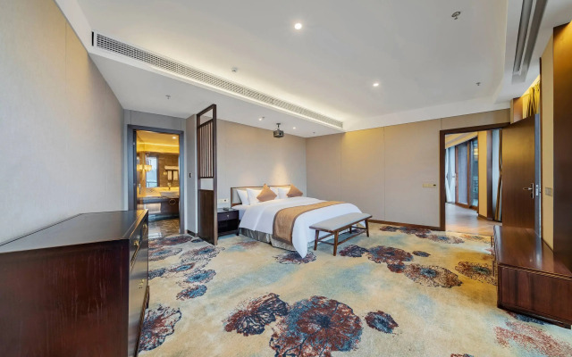 Ramada by Wyndham Guilin Yangshuo Resort
