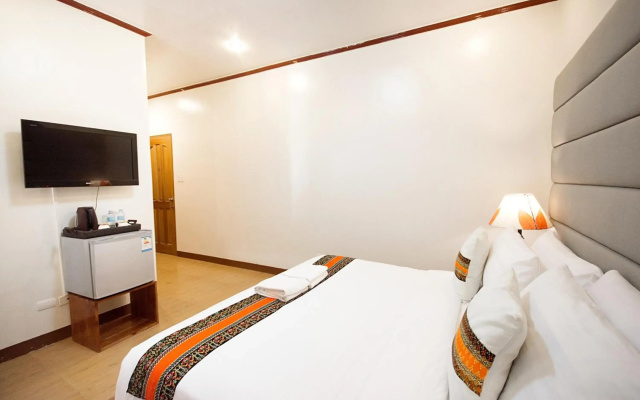 Sur Beach Resort