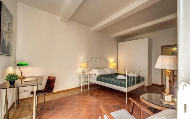 Campo di Fiori 2 Bedroom Via Giulia