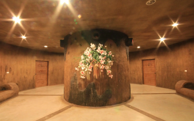 Timberland and Fruit Resort