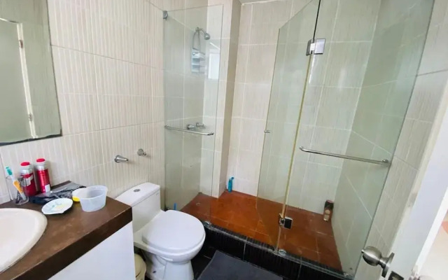 Refined 3BR Duplex with Ocean Charm