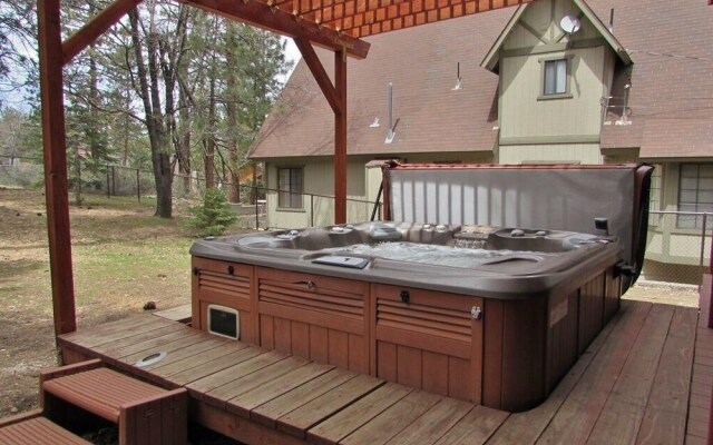 039 Little Doe Lodge Home