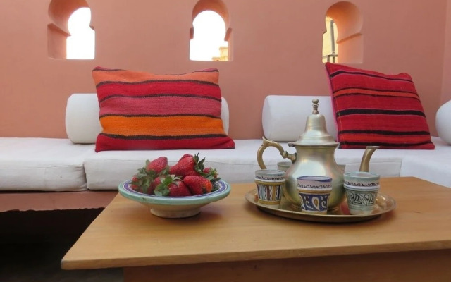 Riad La Douiria
