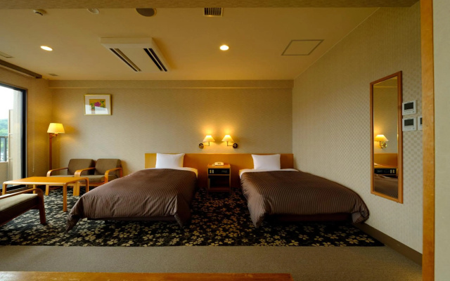 Inasayama Kanko Hotel – Guest Rooms – Nagasaki