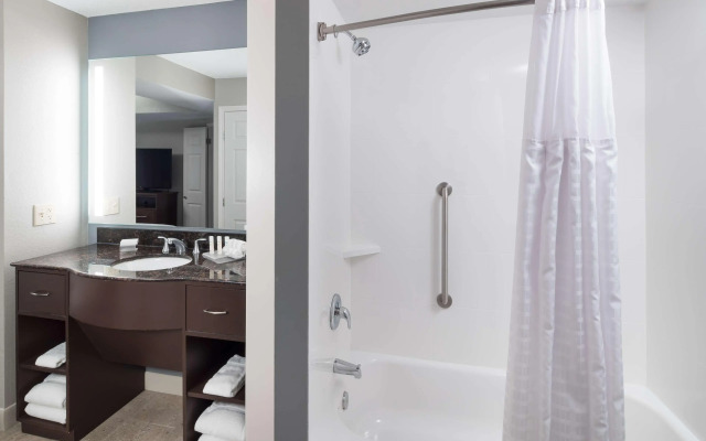 Homewood Suites by Hilton Austin Arboretum