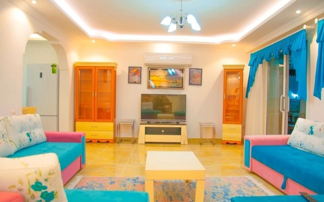 Villa Akca by Akdenizvillam