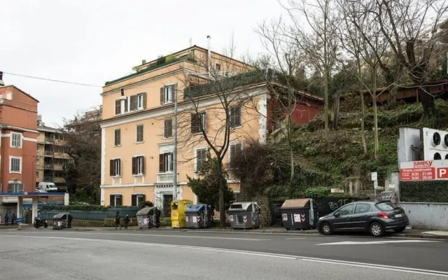 La Chiostrina