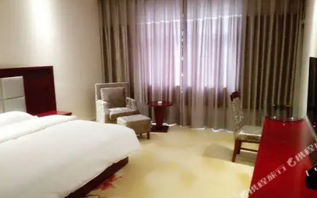 Yanhong Hotel (Jiayuguan Xiongguan Plaza)