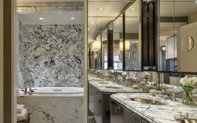 The Carlyle, A Rosewood Hotel