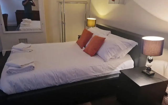 Sherbourne Retreat - 4 Bedroom House in Blackpool