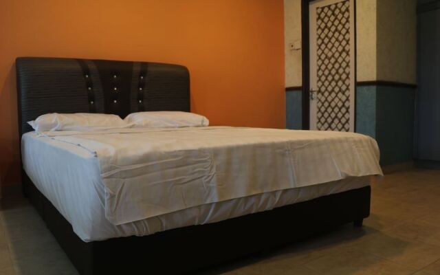 One 5 Residence Homestay
