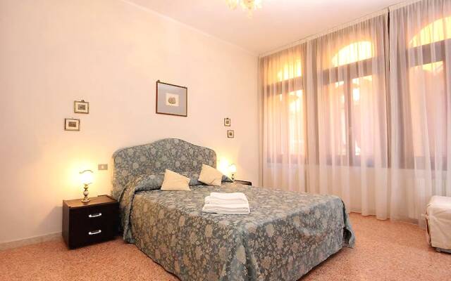 City Apartments - Canova