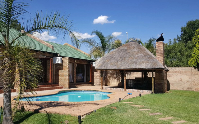 Twins Guest House Astoni