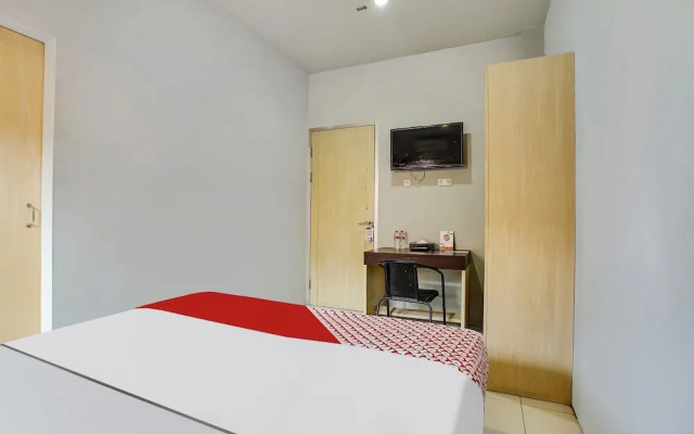OYO Flagship 91130 Hotel 99 Lodaya