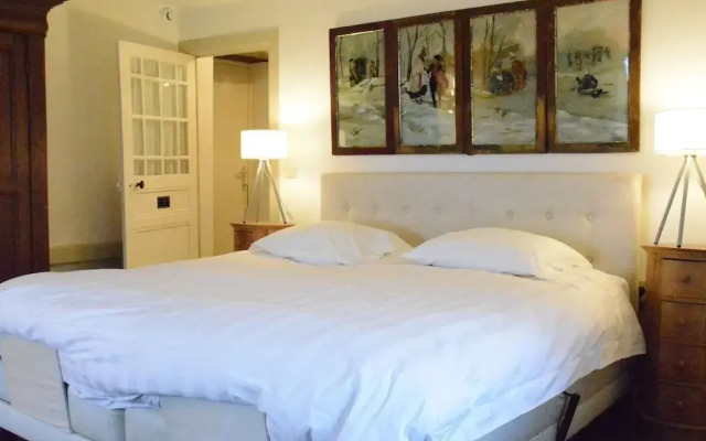 Holiday Home in Bitvre Near Town Center