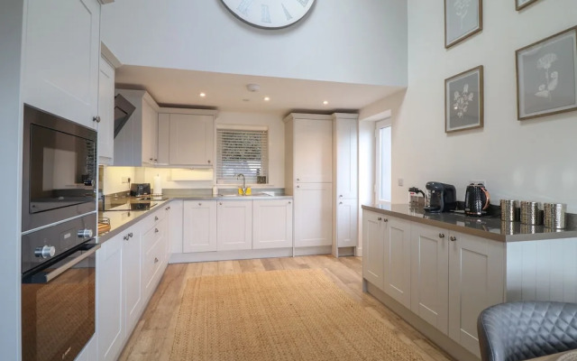 Bryn Cae