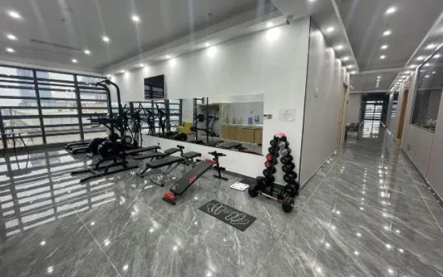 Vienna Hotel (Guangzhou Huangpu Free Trade Zone Xiayuan Subway Station)