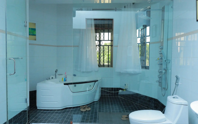 Mowicribs Hotel & Spa