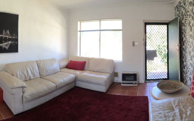 Luna Apartments – Guest Rooms – Perth