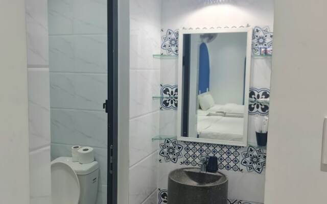 Tnj Tasmania Hotel