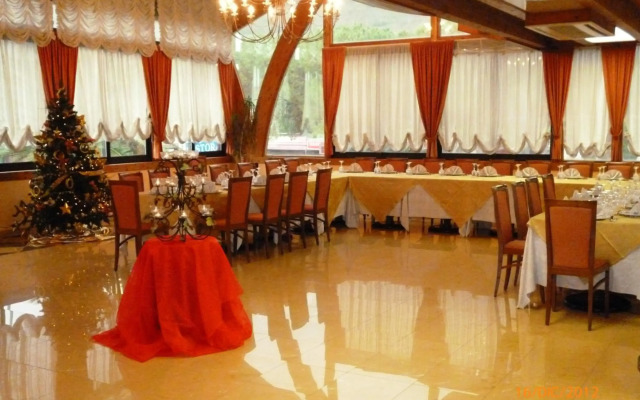Hotel Marinella