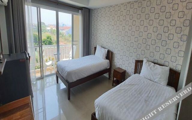 OYO 924 Baan Sanpluem By Na’mol