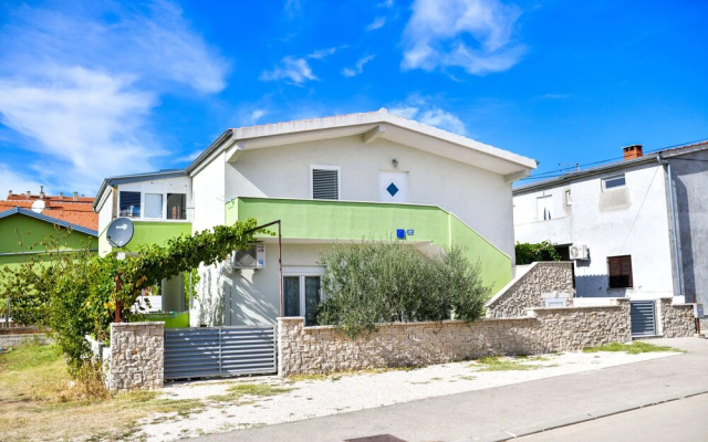Villa Medun- private pool, bbq, parking, airconditioning