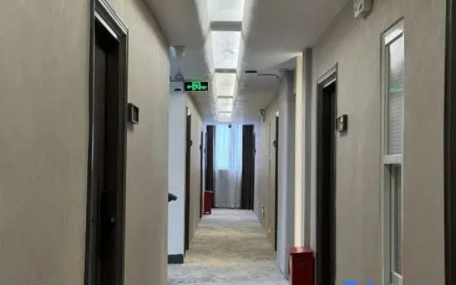 ShiJI Apartment