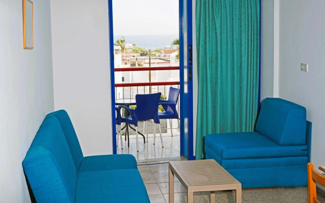 Green Bungalows Hotel Apartments