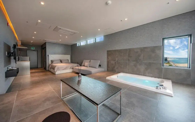 W Spa Pension