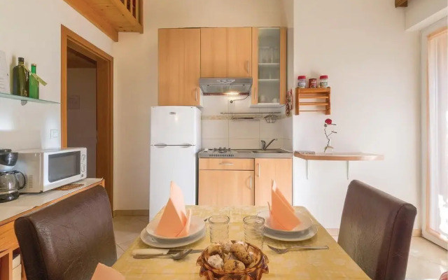 Amazing Apartment in Vodnjan With 2 Bedrooms