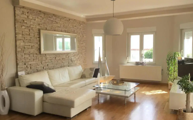 Holiday House Lilija