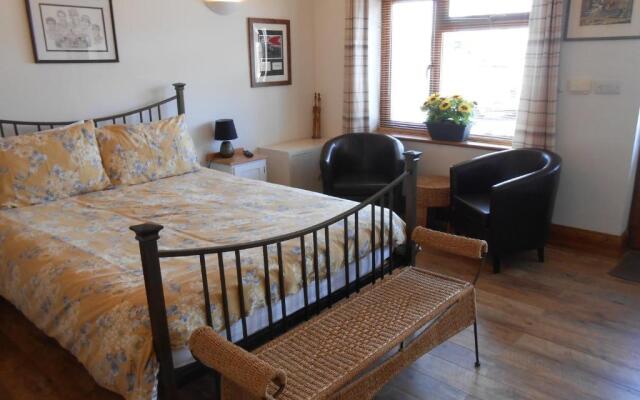 Callwood Farm Annex Guest Room