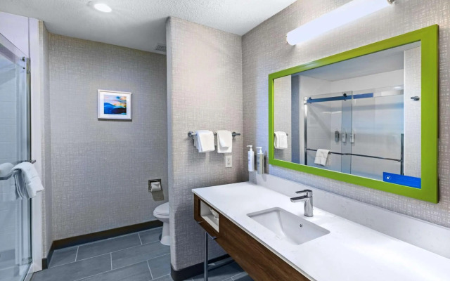 Hampton Inn & Suites Dallas I-30 Cockrell Hill