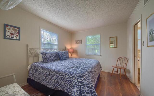 Red Barn Cabin Rr9122rb Home