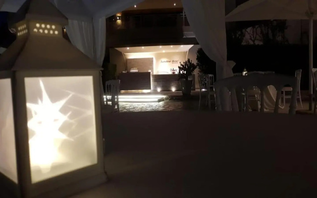 Sunshine Hotel & Spa