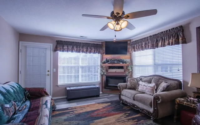 Bears Treasure - 2 Br Condo