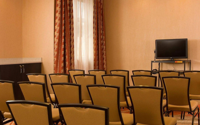 Residence Inn Fairfax City