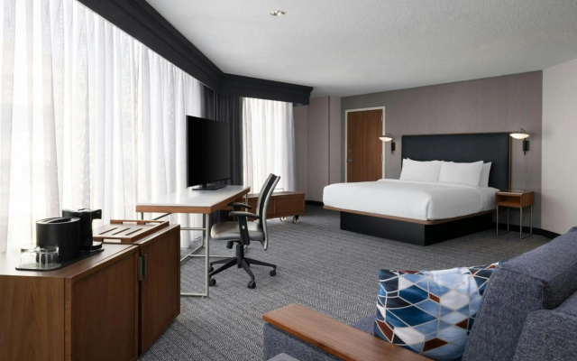 Courtyard by Marriott Charlotte City Center