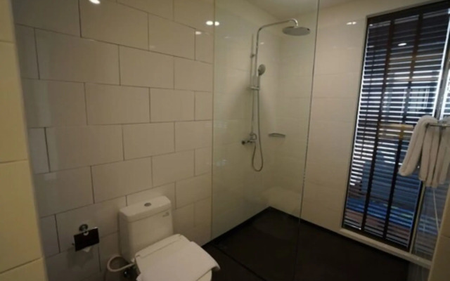 Veranda Serviced Residence Puri
