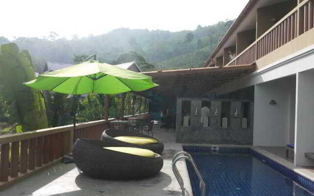 Casa Sakoo Resort